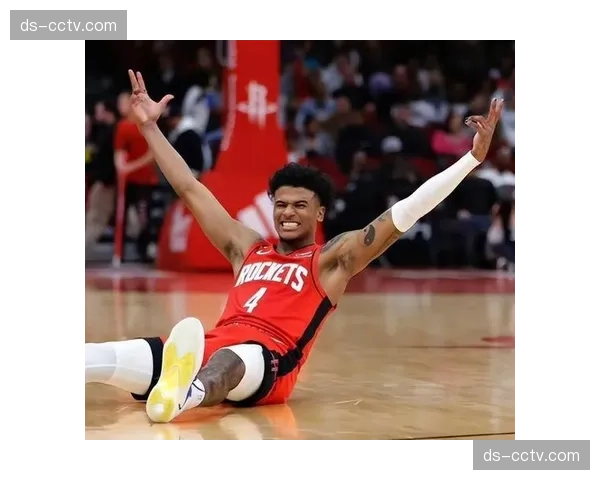 火箭杰伦格林膝伤归期未定 其突破分球为球队提供的进攻变数缺失 火箭杰伦格林膝伤归期未定 其突破分球为球队提供的进攻变数缺失